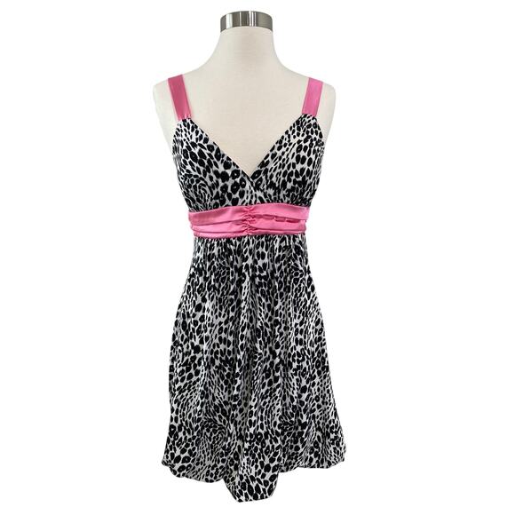 Taboo Dresses & Skirts - Vintage Y2K Bubble Hem Animal Print Sleevless Mini Dress Size M Fairycore Grunge
